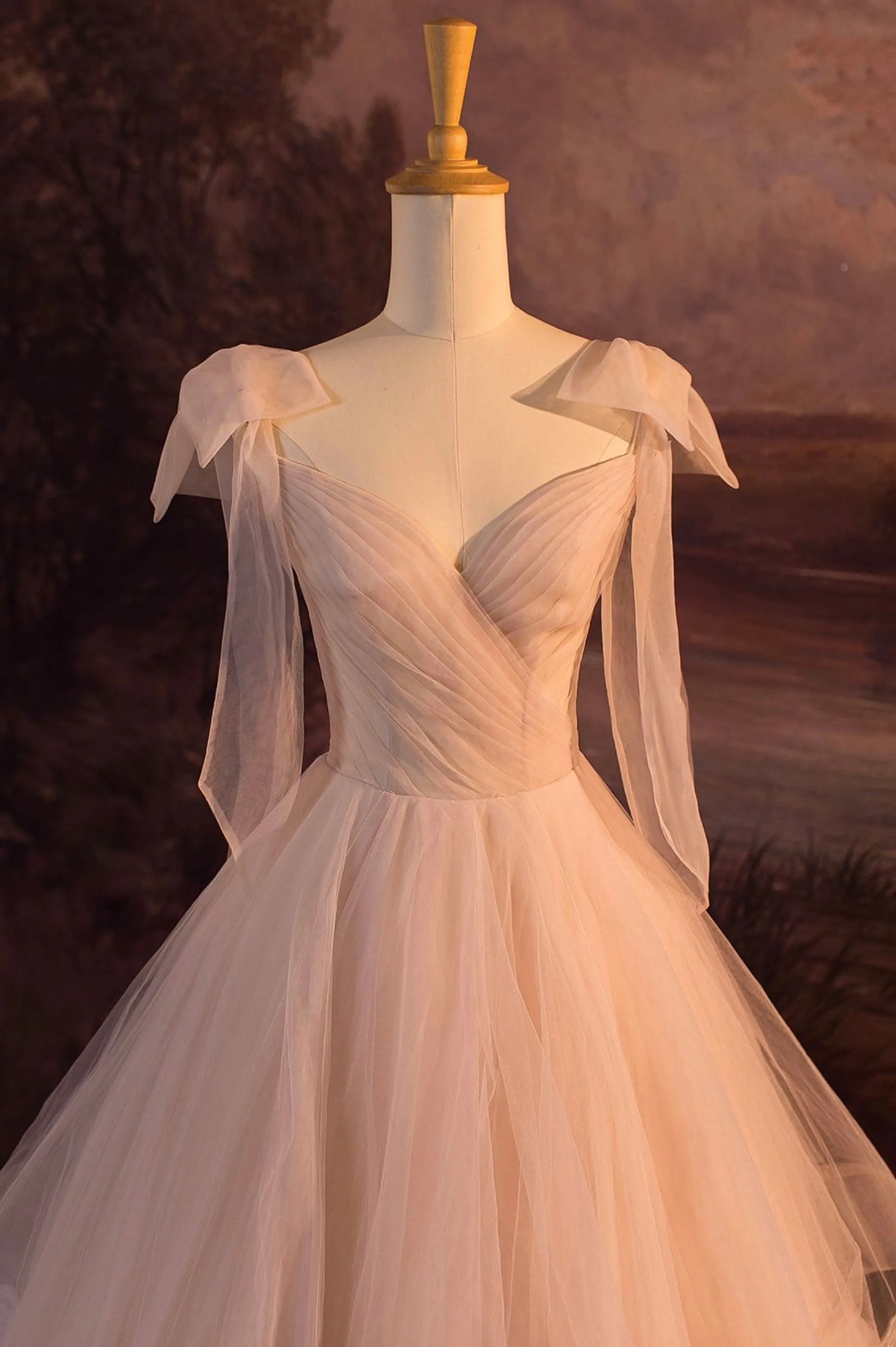 A-Line Tulle Layers Long Formal Dress Spaghetti Straps Party Dress with Bow