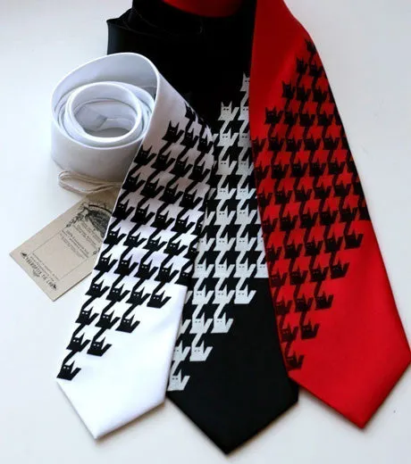Catstooth Necktie, Houndstooth style print