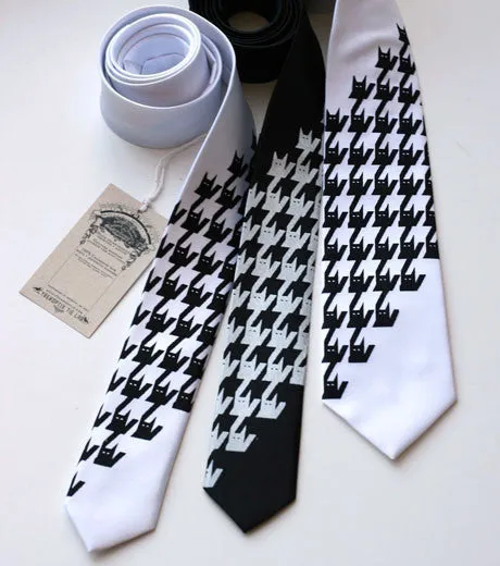 Catstooth Necktie, Houndstooth style print