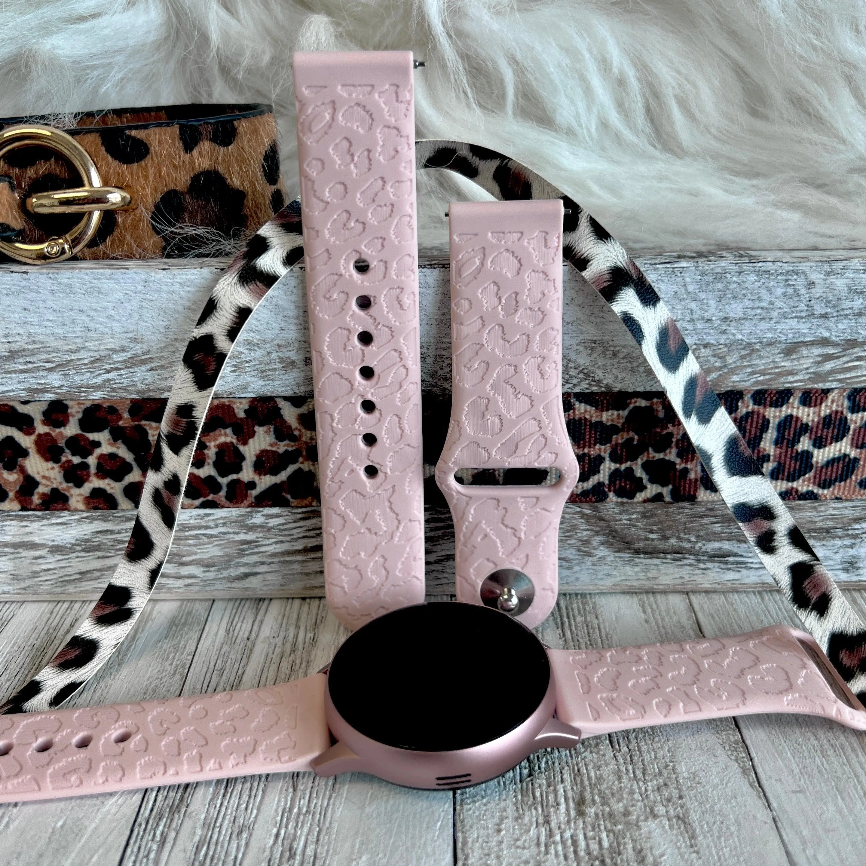 Engraved Pink Sand Leopard Silicone Band For Samsung Watch