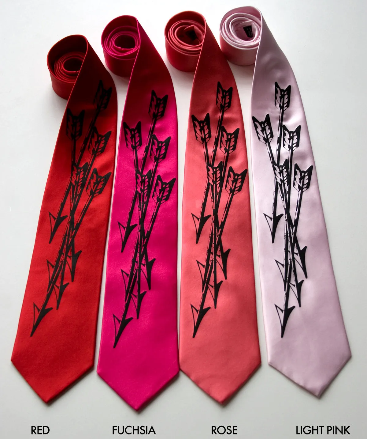 Quiver: Arrows Print Necktie